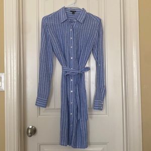 Ann Taylor 100% linen Shirt Dress - size Small